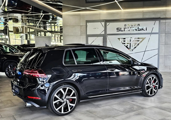 Volkswagen Golf cena 119900 przebieg: 83000, rok produkcji 2019 z Siechnice małe 781